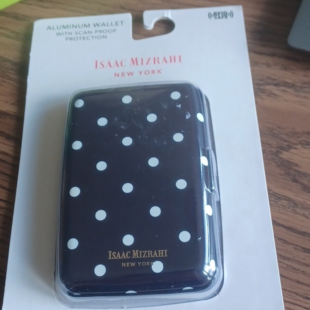 New Isaac Mizrahi New York Hard Shell Card Holder